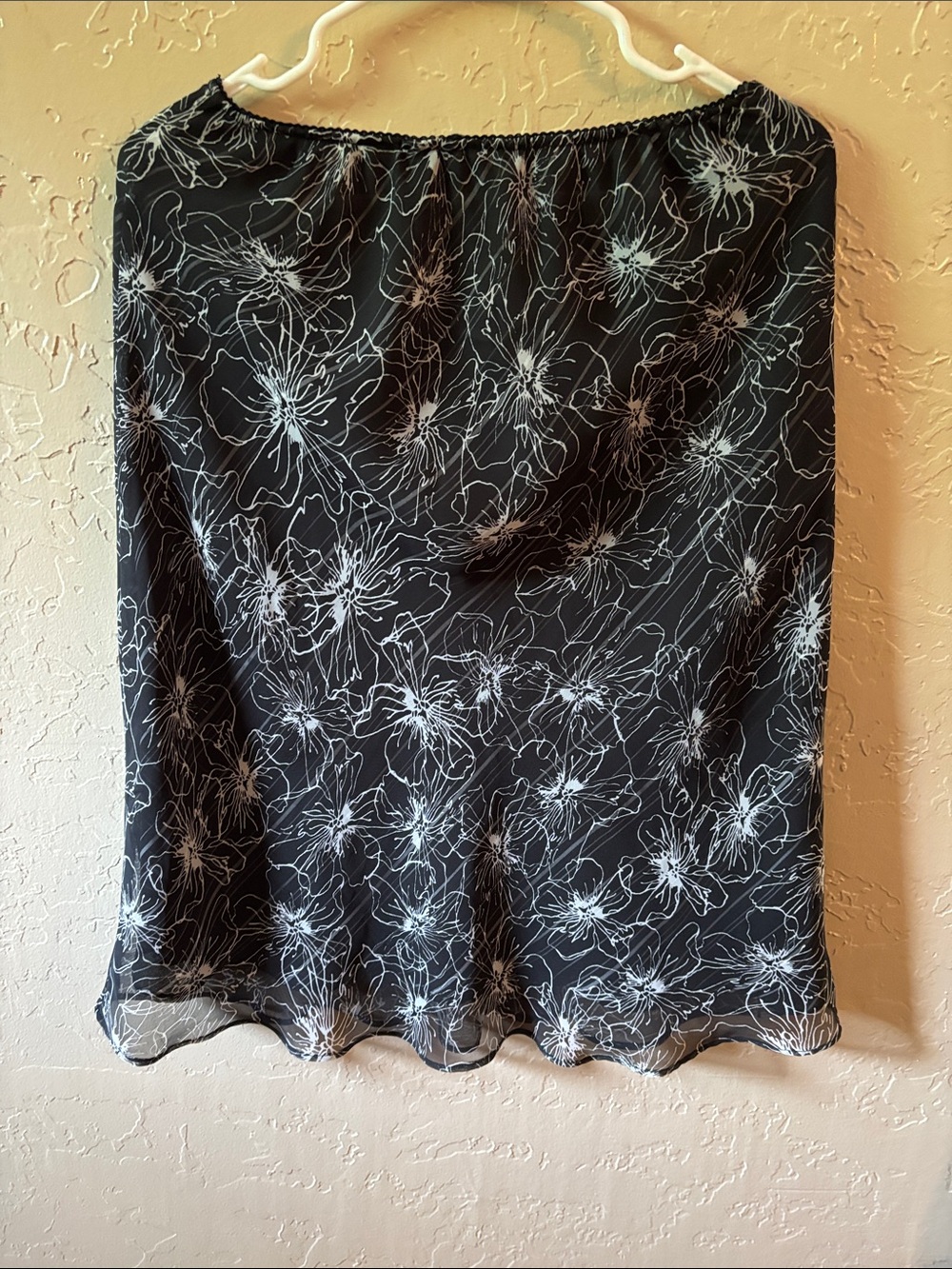 Hillard & Hanson Black Floral A-Line Skirt